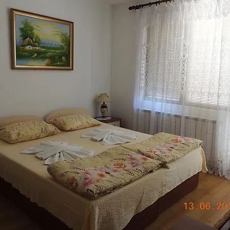 Holiday House 索佐波尔